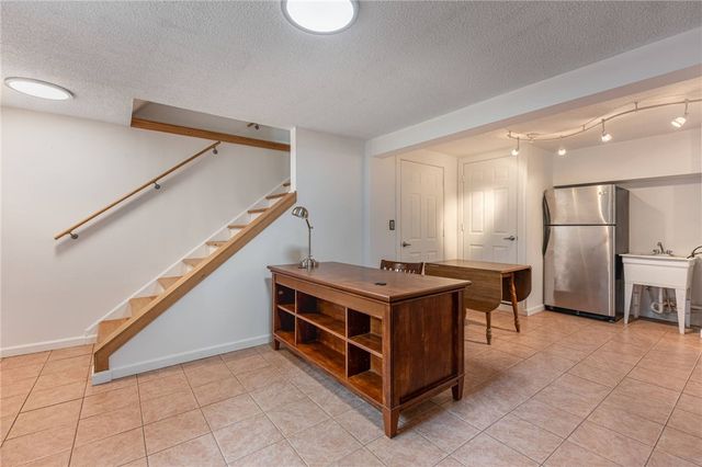 2735 Lower Bellbrook Road, Sugarcreek Twp, OH 45370