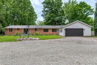 2735 Lower Bellbrook Road, Sugarcreek Twp, OH 45370