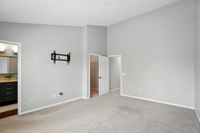 6001 Canyon Creek Drive, 303, Dublin, OH 43016