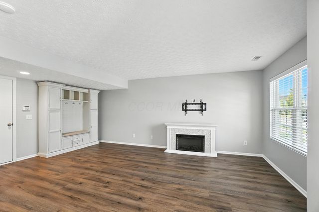 6001 Canyon Creek Drive, 303, Dublin, OH 43016