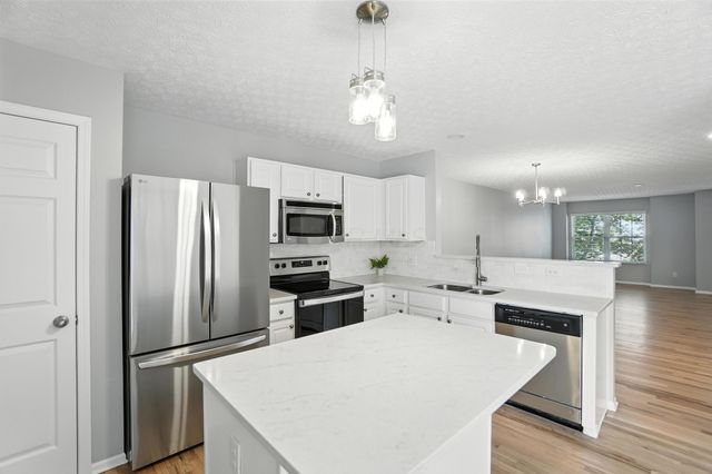 6001 Canyon Creek Drive, 303, Dublin, OH 43016