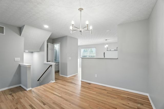 6001 Canyon Creek Drive, 303, Dublin, OH 43016