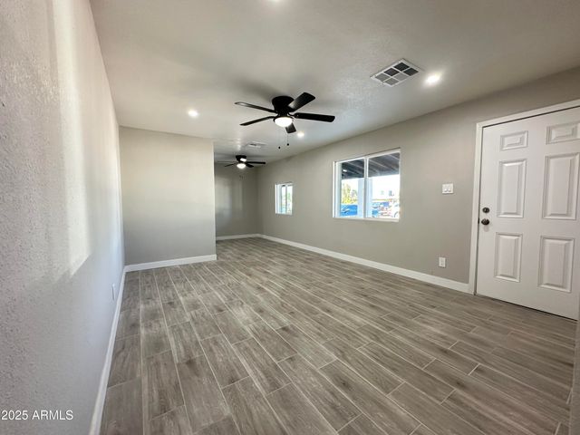 2315 E NANCY Lane, Phoenix, AZ 85042