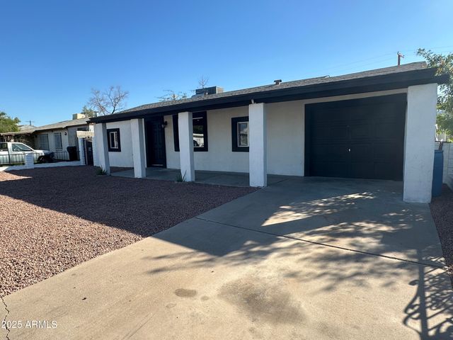 2315 E NANCY Lane, Phoenix, AZ 85042