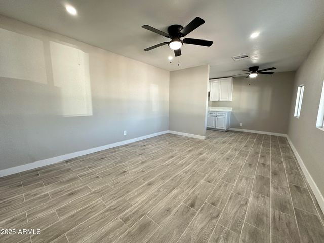 2315 E NANCY Lane, Phoenix, AZ 85042