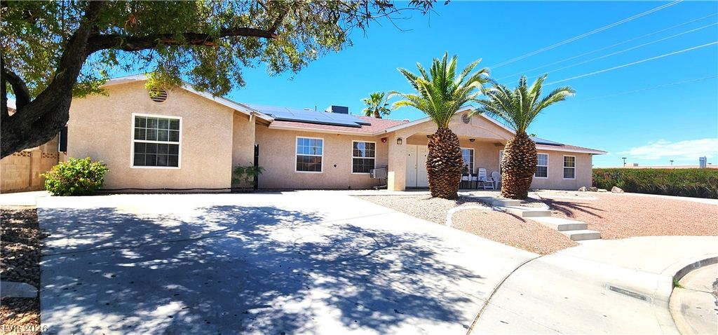 4119 Meadowglen Circle, Las Vegas, NV 89121 — photo 2