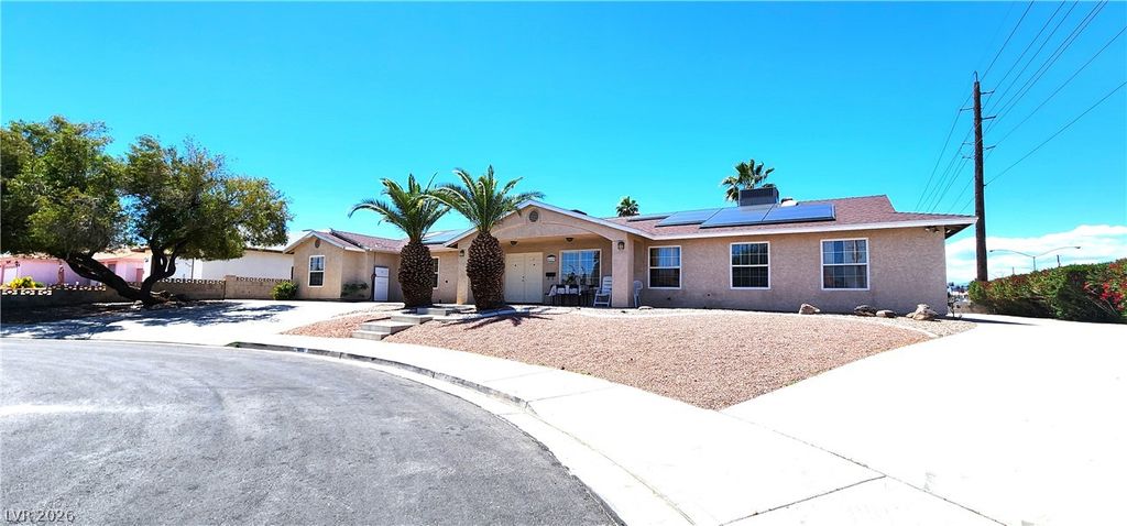 4119 Meadowglen Circle, Las Vegas, NV 89121 — photo 4