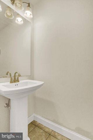148 EDWARD DR, Millersburg, PA 17061