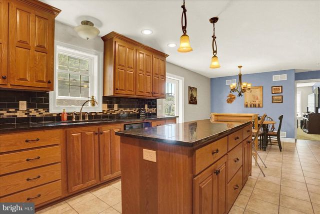 148 EDWARD DR, Millersburg, PA 17061