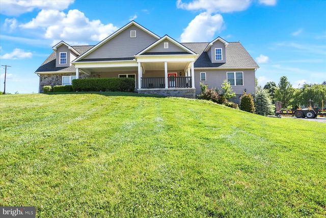 148 EDWARD DR, Millersburg, PA 17061