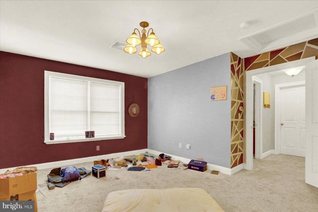 148 EDWARD DR, Millersburg, PA 17061