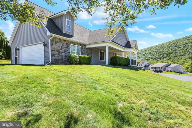 148 EDWARD DR, Millersburg, PA 17061