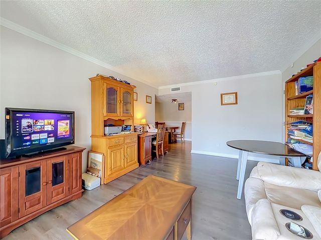 305 WYMORE ROAD 205, Altamonte Springs, FL 32714