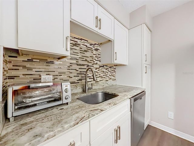 305 WYMORE ROAD 205, Altamonte Springs, FL 32714