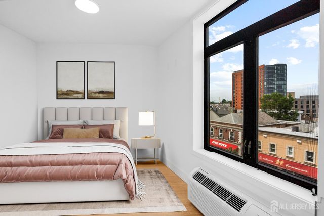 50 Easton Avenue 201, New Brunswick, NJ 08901