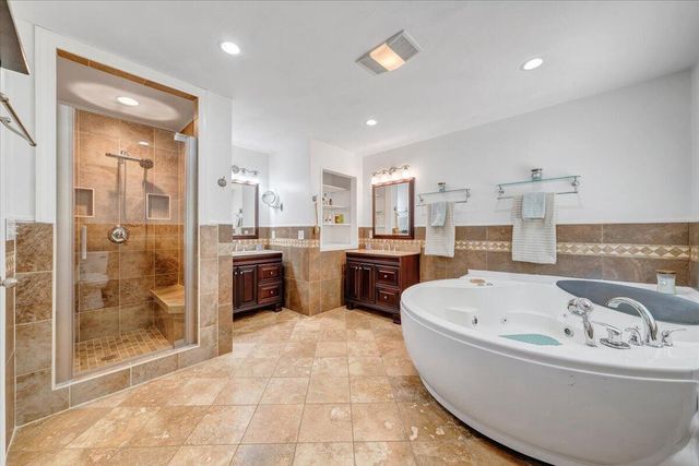 106 Diamond RD, Salem, VA 24153