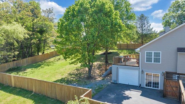 106 Diamond RD, Salem, VA 24153