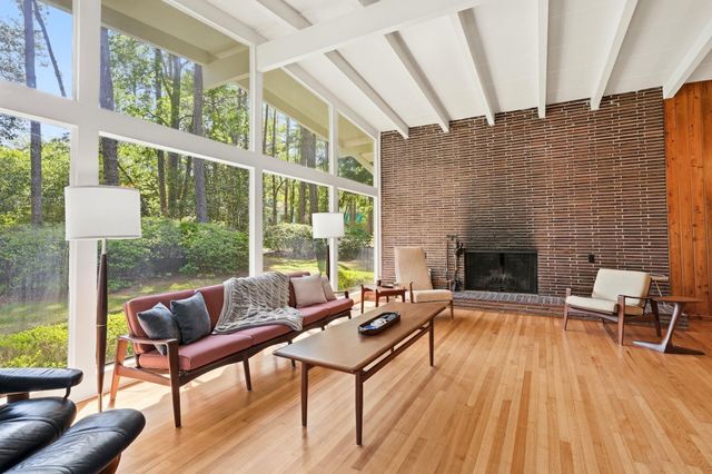 810 Middlebrooks Circle, Tallahassee, FL 32312