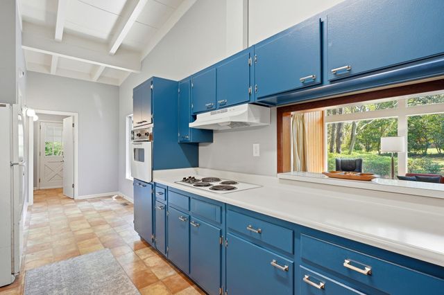 810 Middlebrooks Circle, Tallahassee, FL 32312