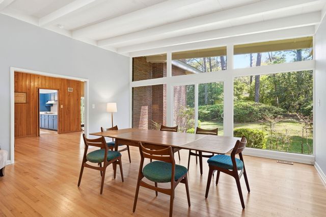 810 Middlebrooks Circle, Tallahassee, FL 32312