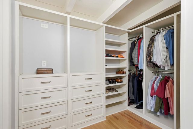 810 Middlebrooks Circle, Tallahassee, FL 32312