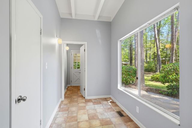 810 Middlebrooks Circle, Tallahassee, FL 32312