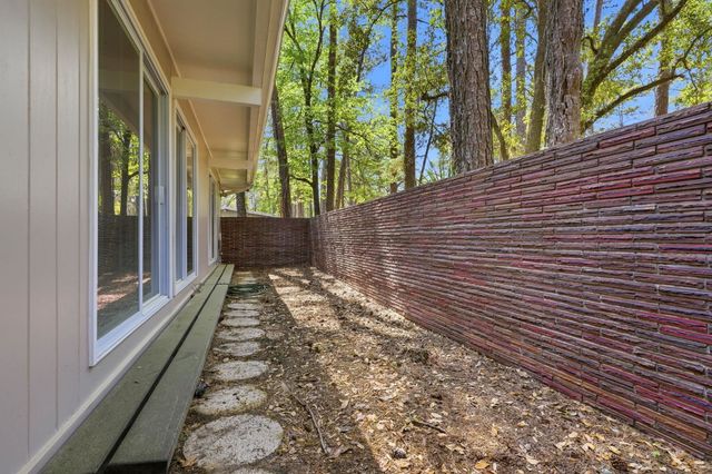 810 Middlebrooks Circle, Tallahassee, FL 32312