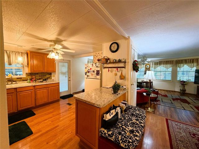 121 AZALEA TRAIL, Leesburg, FL 34748