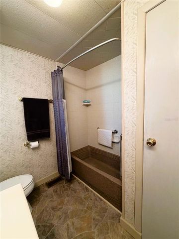 121 AZALEA TRAIL, Leesburg, FL 34748