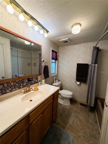 121 AZALEA TRAIL, Leesburg, FL 34748