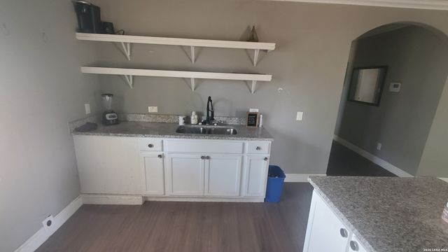 7402 Quintana, San Antonio, TX 78211