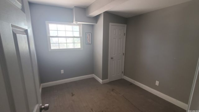 7402 Quintana, San Antonio, TX 78211