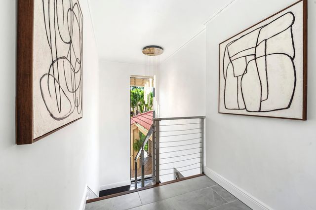 819 Windermere Way, Palm Beach Gardens, FL 33418