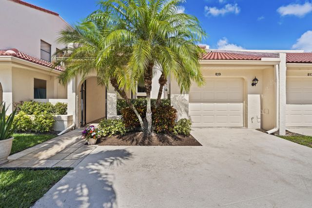 819 Windermere Way, Palm Beach Gardens, FL 33418