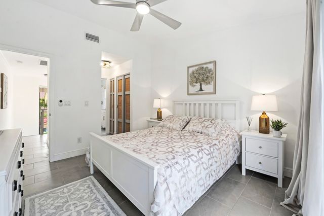 819 Windermere Way, Palm Beach Gardens, FL 33418