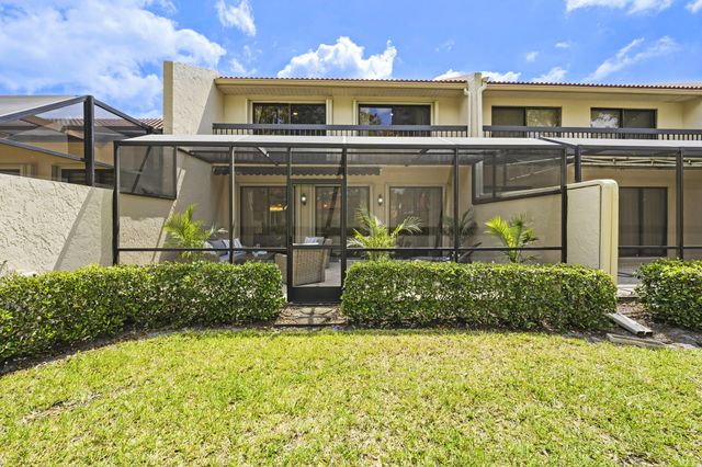 819 Windermere Way, Palm Beach Gardens, FL 33418