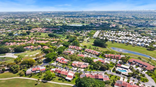 819 Windermere Way, Palm Beach Gardens, FL 33418