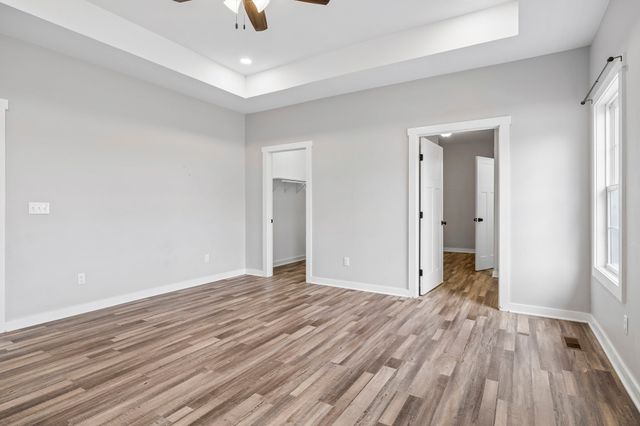 383 Old Coleytown Ln, Lafayette, TN 37083