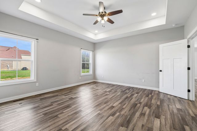 383 Old Coleytown Ln, Lafayette, TN 37083