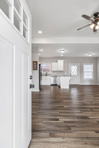 383 Old Coleytown Ln, Lafayette, TN 37083