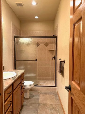 4767 Pine View Court, Bay City, MI 48706