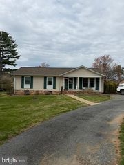 6774 GRAYS MILL RD, Warrenton, VA 20187