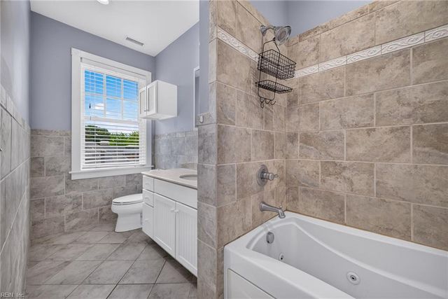 736 W Princess Anne Rd Unit 402, Norfolk, VA 23517