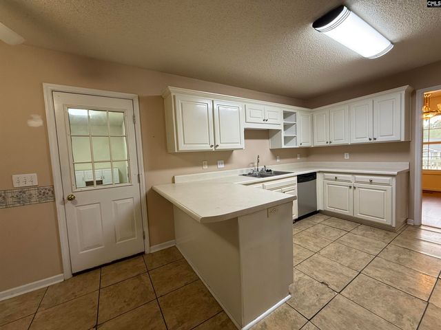 110 Brookfield Circle, West Columbia, SC 29172