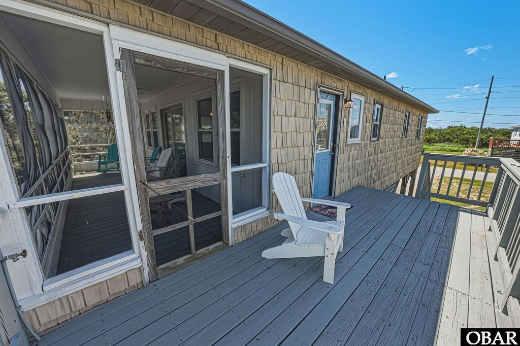 Image 3 of property listing at 8645 W Inlet Court, Nags Head, NC 27959