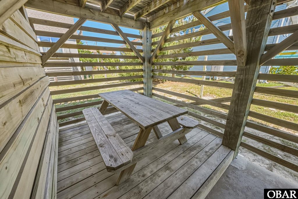 Image 40 of property listing at 8645 W Inlet Court, Nags Head, NC 27959