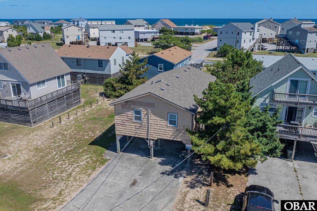 Image 44 of property listing at 8645 W Inlet Court, Nags Head, NC 27959