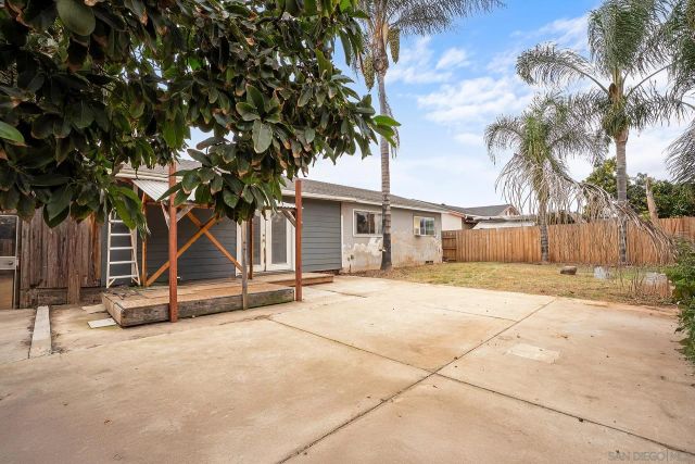 321 DORADO LN, El Cajon, CA 92019