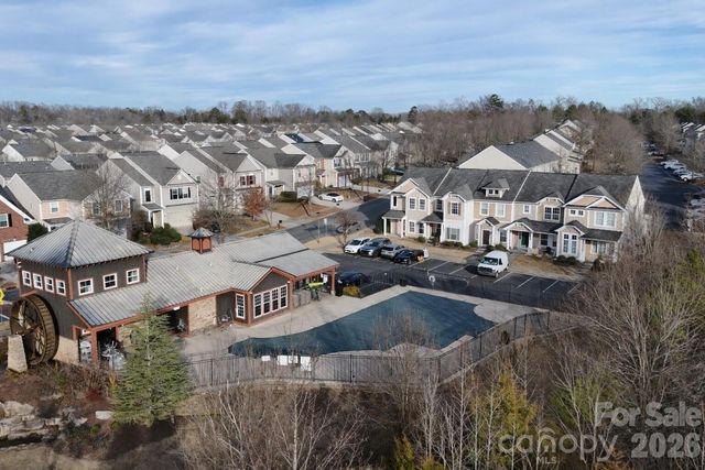 2709 Grain Mill Lane, Charlotte, NC 28214