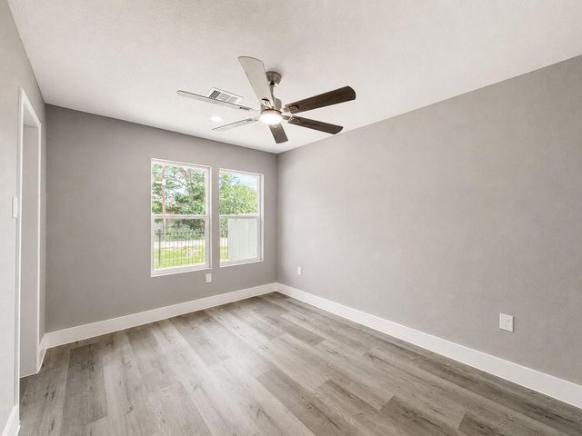 7024 Gonzales Street, Houston, TX 77020